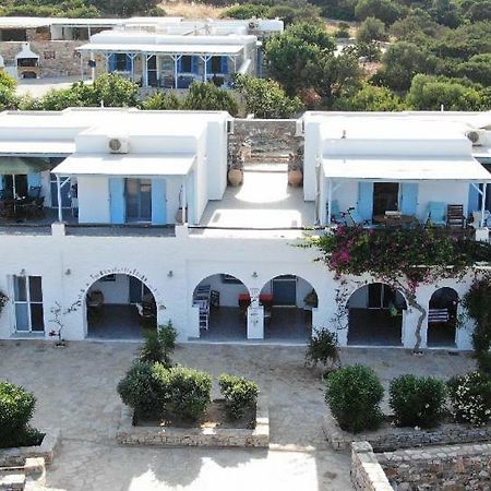 Ergina Summer Resort Antiparos Exterior photo
